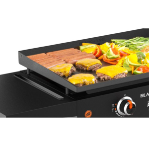 Blackstone Adventure Ready 2-Burner 28″ Griddle Cooking Station