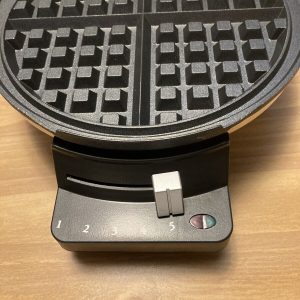 Cuisinart WMR-CA Round Classic Waffle Maker With Five Settings,Brushed